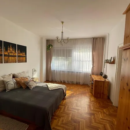 Bright & Spacious Riverside Apartment With Balcony Budapest Exterior foto